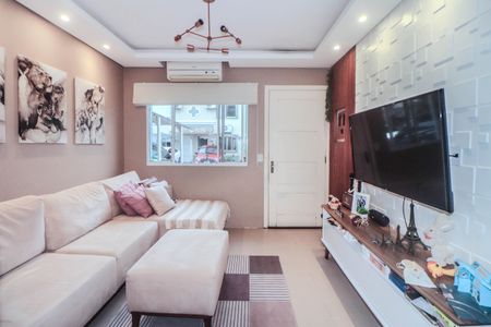 Casa de condomínio à venda com 88m², 2 quartos e 1 vagaSala