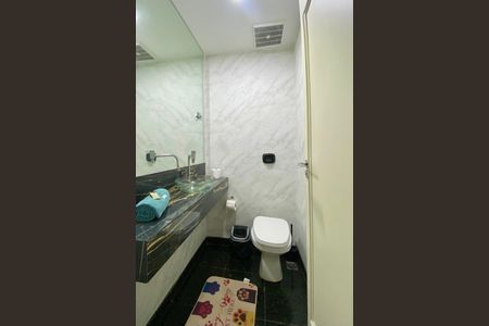 Apartamento para alugar com 240m², 4 quartos e 1 vagaLavabo