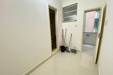 Apartamento para alugar com 240m², 4 quartos e 1 vagaDependência