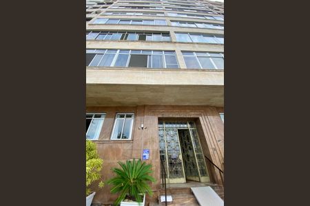 Apartamento para alugar com 240m², 4 quartos e 1 vagaFachada