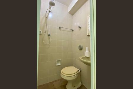 Apartamento para alugar com 240m², 4 quartos e 1 vagaBanheiro de serviço