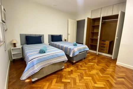 Apartamento para alugar com 240m², 4 quartos e 1 vagaQuarto 1