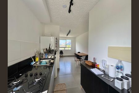 Apartamento à venda com 43m², 2 quartos e 1 vagaCozinha e Área de Serviço