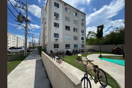 Apartamento à venda com 43m², 2 quartos e 1 vagaFachada do Bloco e placa