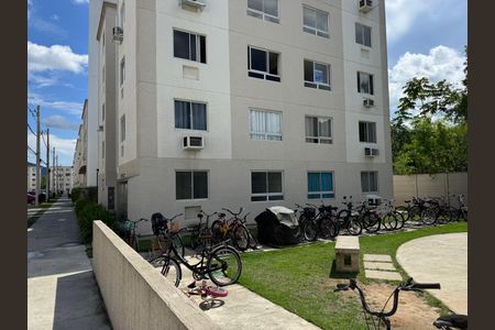 Apartamento à venda com 43m², 2 quartos e 1 vagaFachada do Bloco e placa