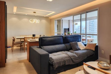 Apartamento à venda com 130m², 3 quartos e 2 vagasSala