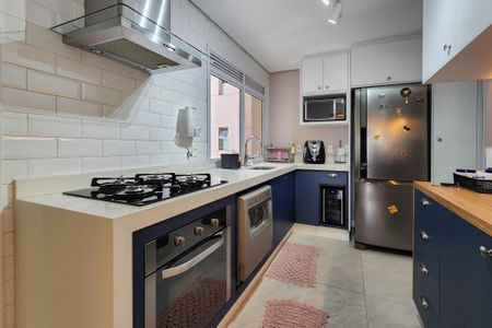 Apartamento à venda com 130m², 3 quartos e 2 vagasCozinha