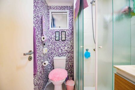 Apartamento à venda com 78m², 2 quartos e 2 vagasBanheiro Social