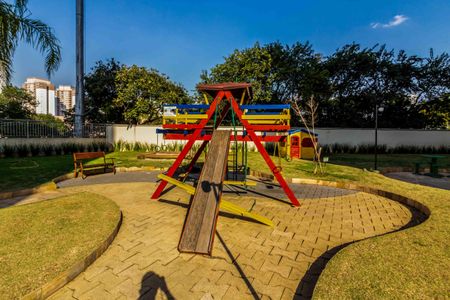 Apartamento à venda com 78m², 2 quartos e 2 vagasÁrea comum - Playground