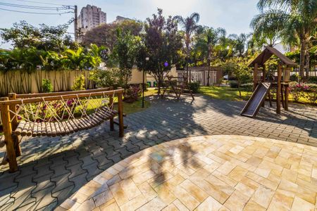 Apartamento à venda com 78m², 2 quartos e 2 vagasÁrea comum - Playground