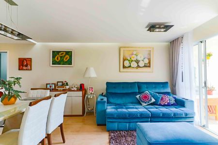 Apartamento à venda com 78m², 2 quartos e 2 vagasSala