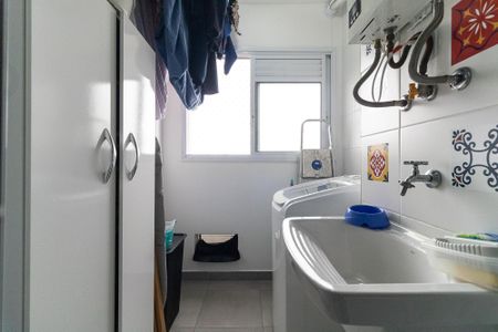 Apartamento à venda com 67m², 2 quartos e 1 vaga Apartamento à venda com 67m², 2 quartos e 1 vagaLavanderia