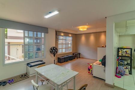 Casa de condomínio à venda com 96m², 3 quartos e 3 vagas Casa de condomínio à venda com 96m², 3 quartos e 3 vagasSala