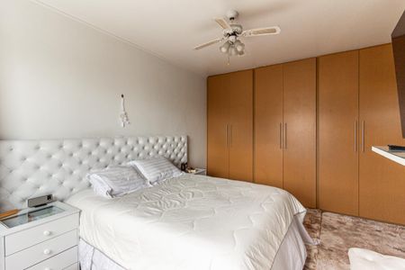 Apartamento à venda com 220m², 3 quartos e 1 vaga Suíte