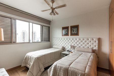 Apartamento à venda com 220m², 3 quartos e 1 vagaQuarto 1