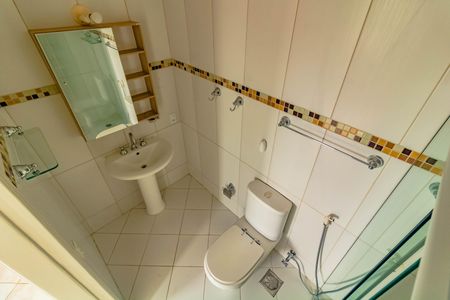 Apartamento à venda com 97m², 3 quartos e 2 vagasBanheiro