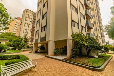 Apartamento à venda com 97m², 3 quartos e 2 vagasFachada