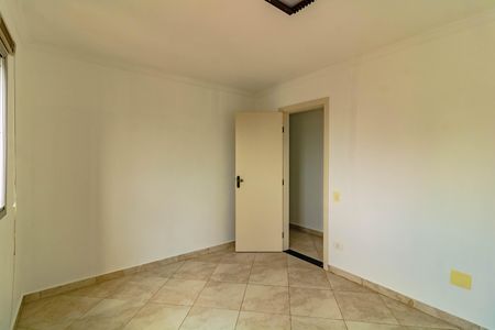 Apartamento à venda com 97m², 3 quartos e 2 vagasQuarto 2