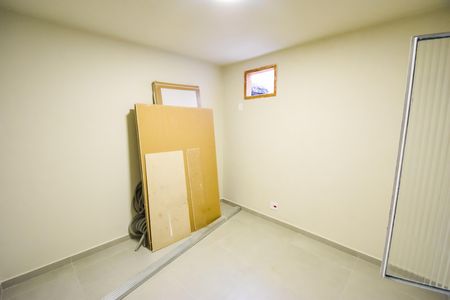 Casa de condomínio à venda com 62m², 2 quartos e 1 vagaQuarto (1º Andar)