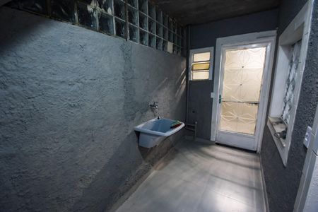 Casa de condomínio à venda com 62m², 2 quartos e 1 vagaÁrea de Serviço (1º Andar)