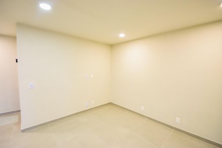 Casa de condomínio à venda com 62m², 2 quartos e 1 vagaSala (2º Andar)