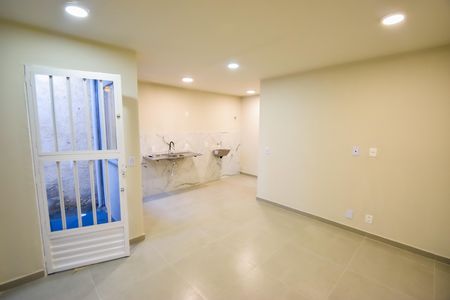 Casa de condomínio à venda com 62m², 2 quartos e 1 vagaSala (2º Andar)