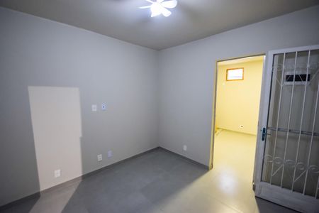 Casa de condomínio à venda com 62m², 2 quartos e 1 vagaSala (1º Andar)