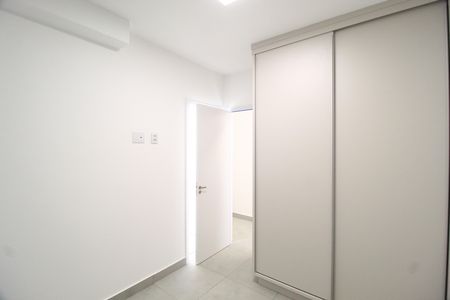 Apartamento para alugar com 68m², 2 quartos e 2 vagasSuíte