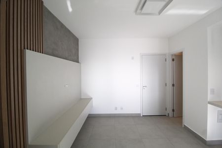 Apartamento para alugar com 68m², 2 quartos e 2 vagasSala