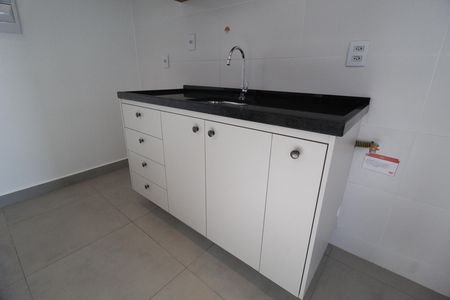 Apartamento para alugar com 68m², 2 quartos e 2 vagasCozinha