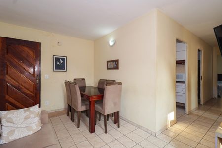 Apartamento à venda com 59m², 3 quartos e 1 vaga Apartamento à venda com 59m², 3 quartos e 1 vagaSala