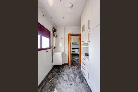 Apartamento à venda com 145m², 3 quartos e 2 vagasÁrea de Serviço