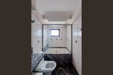 Apartamento à venda com 145m², 3 quartos e 2 vagasBanheiro da Suíte