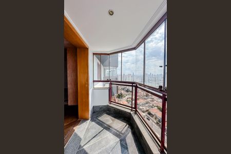 Apartamento à venda com 145m², 3 quartos e 2 vagasVaranda da Sala