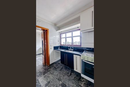 Apartamento à venda com 145m², 3 quartos e 2 vagasCozinha