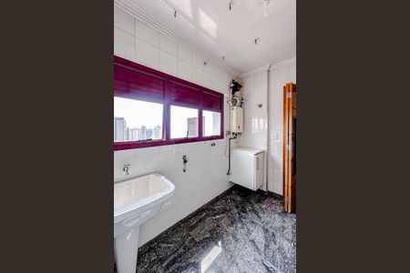 Apartamento à venda com 145m², 3 quartos e 2 vagasÁrea de Serviço