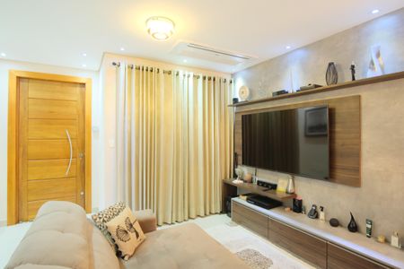 Casa à venda com 171m², 3 quartos e 2 vagasSala