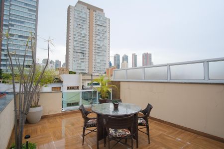 Casa à venda com 171m², 3 quartos e 2 vagasTerraço