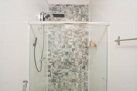 Casa à venda com 171m², 3 quartos e 2 vagasBanheiro Social