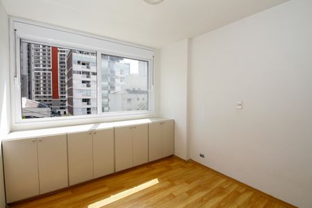 Apartamento para alugar com 95m², 2 quartos e 1 vagaSuíte