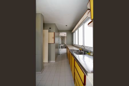 Apartamento para alugar com 95m², 2 quartos e 1 vagaCozinha