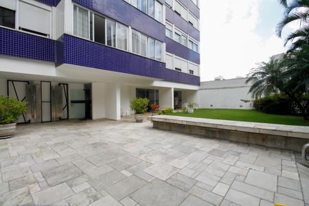Apartamento para alugar com 95m², 2 quartos e 1 vagaFachada