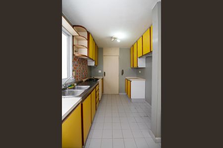 Apartamento para alugar com 95m², 2 quartos e 1 vagaCozinha