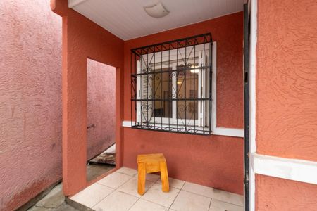 Casa à venda com 79m², 3 quartos e 2 vagas Casa à venda com 79m², 3 quartos e 2 vagasQuintal
