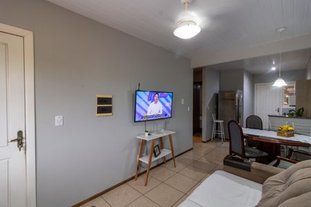 Casa à venda com 79m², 3 quartos e 2 vagas Casa à venda com 79m², 3 quartos e 2 vagasSala