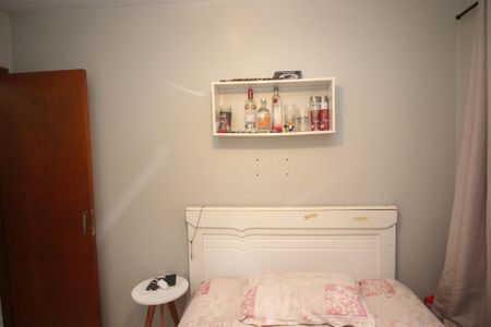 Casa para alugar com 79m², 3 quartos e sem vagaQuarto 1