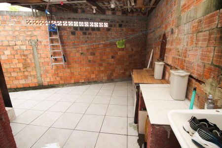 Casa para alugar com 79m², 3 quartos e sem vagaÁrea de Serviço