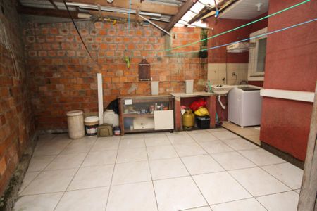 Casa para alugar com 79m², 3 quartos e sem vagaÁrea de Serviço