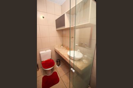 Casa para alugar com 79m², 3 quartos e sem vagaBanheiro Social