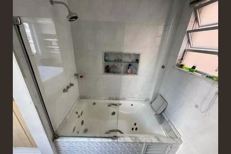 Apartamento à venda com 131m², 3 quartos e 1 vaga